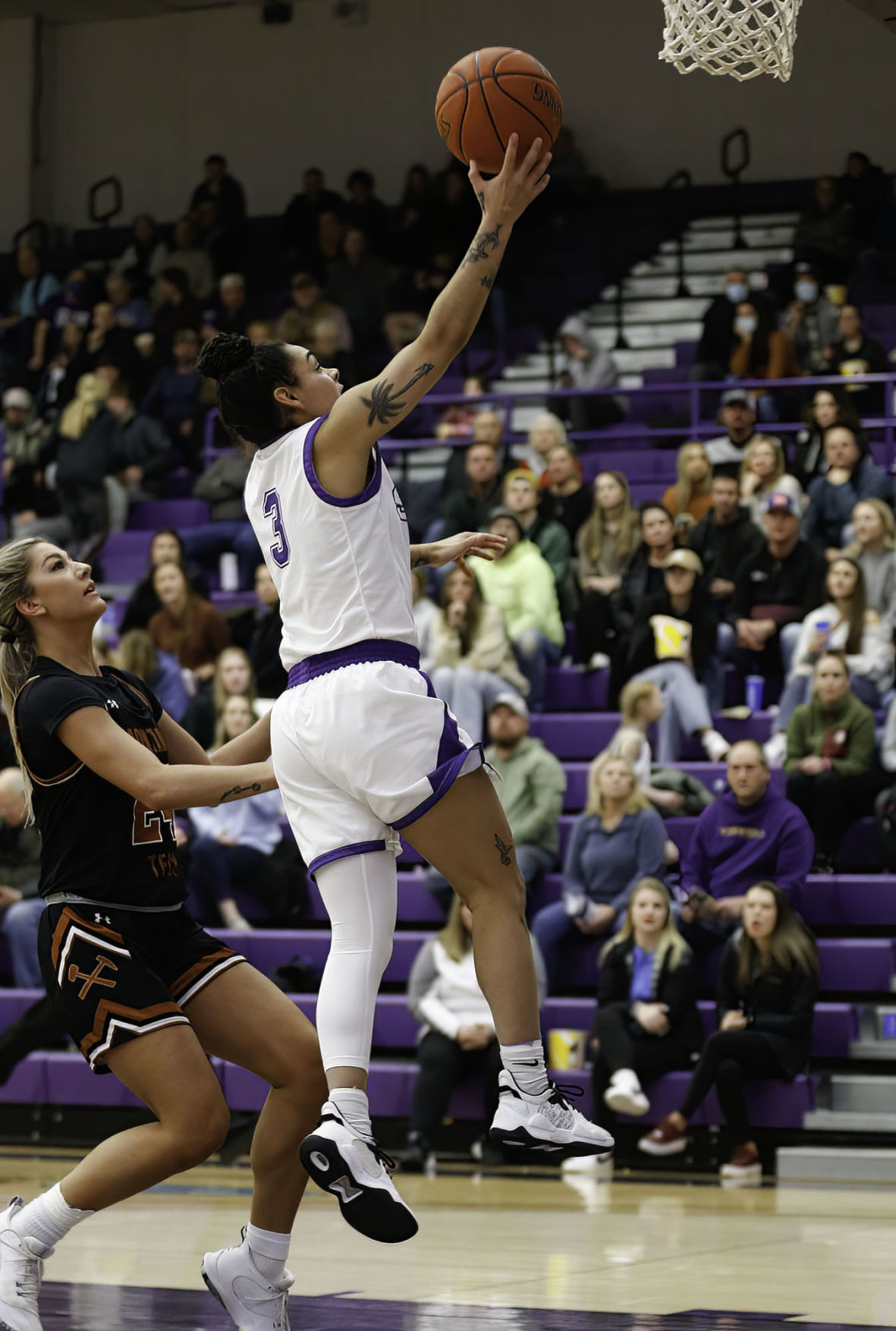 Jaidyn Lyman vs. Tech